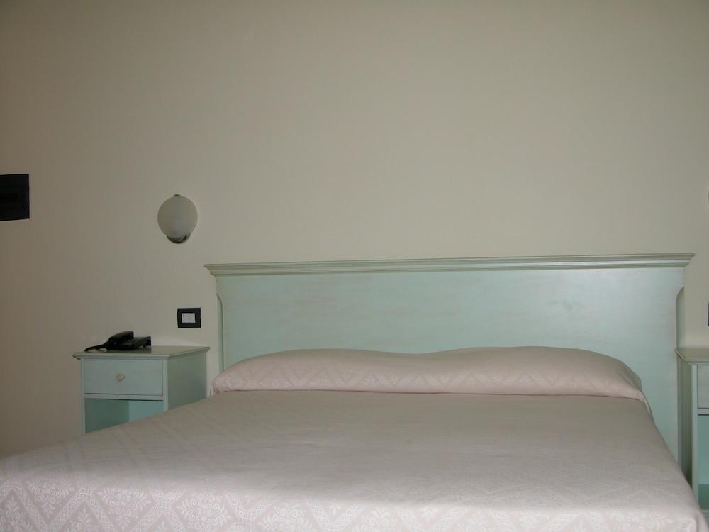 Torre Hotel - Adults Only Torre dei Corsari Zewnętrze zdjęcie